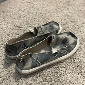 Sanuk camo Canvas Slip-On Shoe